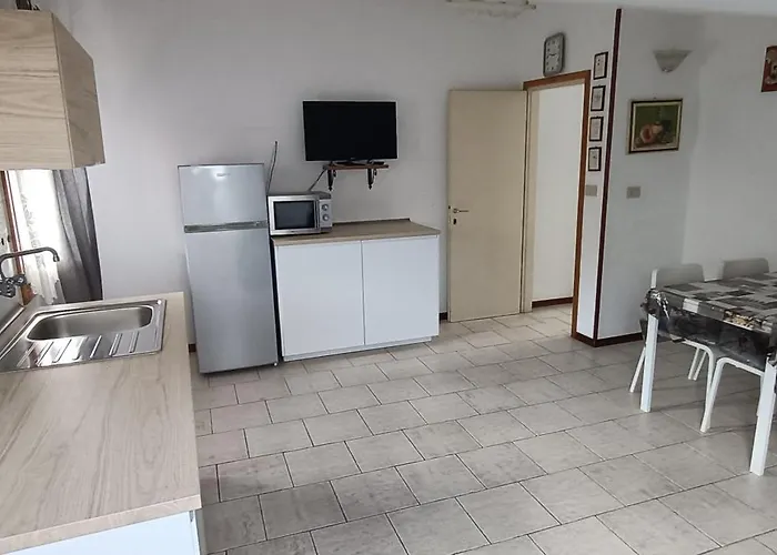 Torino Via Della Bilancia 43 * Bibione