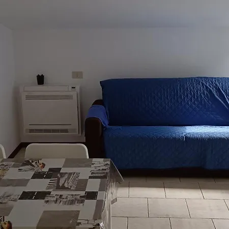 Torino Via Della Bilancia 43 *